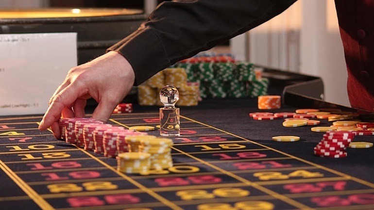 Παράνομο «μίνι καζίνο» εντοπίστηκε στην Ημαθία -Συνελήφθησαν 24 άτομα