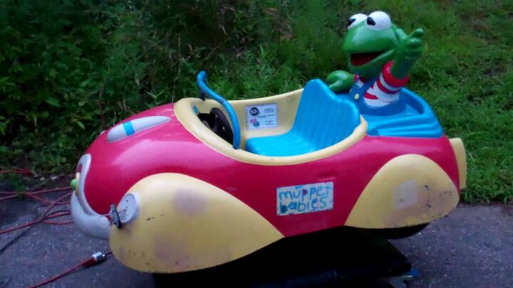 Muppet Babies Kermit The Frog Coin Operated Kiddie Ride